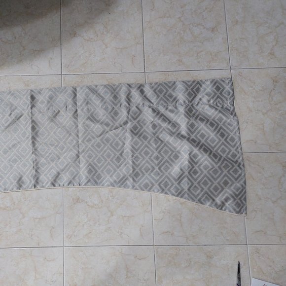 Decorative Window Valance 1 Piece Beautiful Design Color - Picture 3 of 12